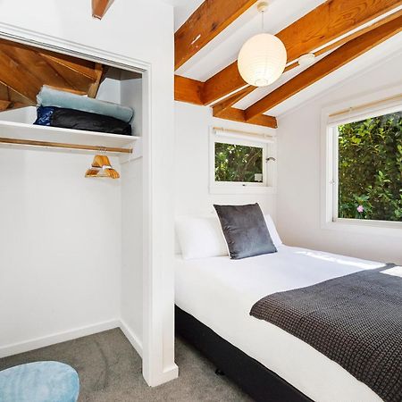 Piha - City Escape, Piha Holiday Home Екстер'єр фото